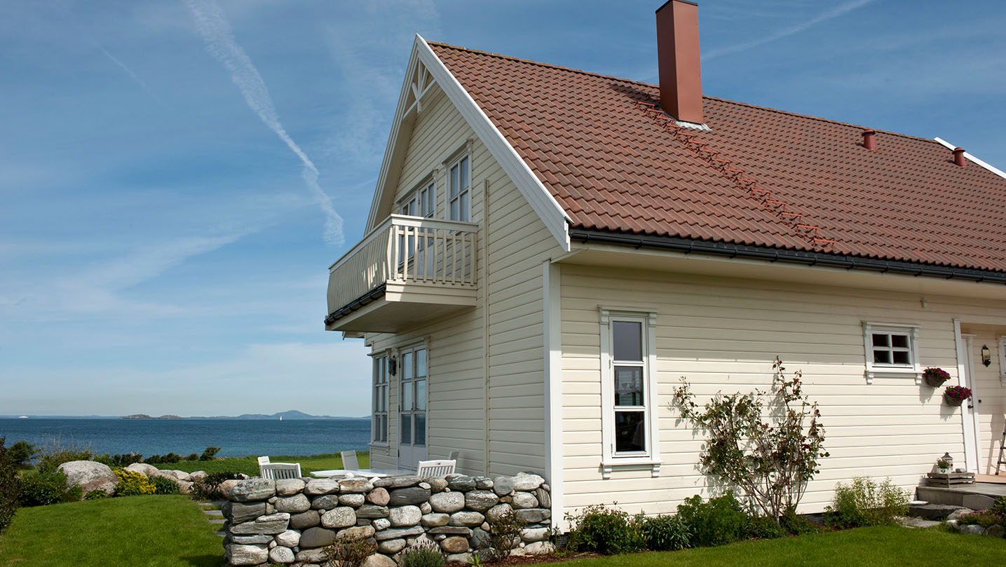 Hus målat med Tjäralin